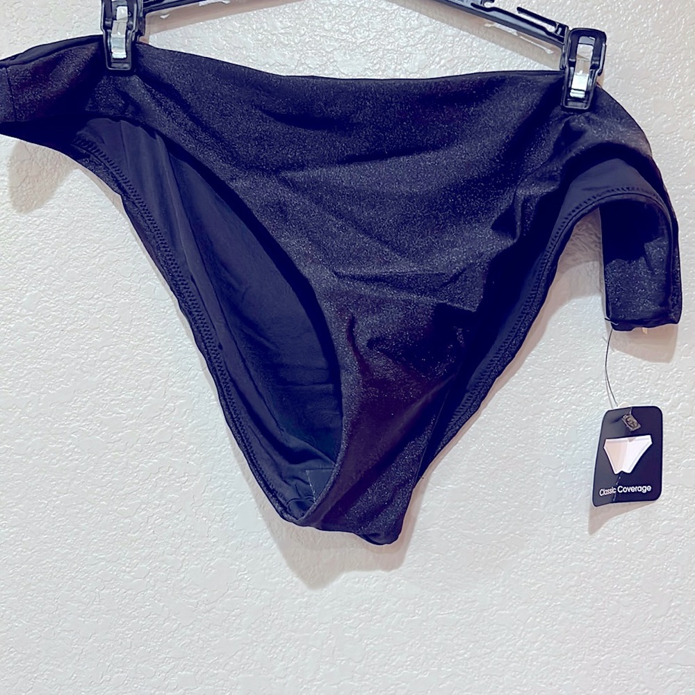 XXLBikini bottom new with tags and inner cover classic Coverage by Love &Sports